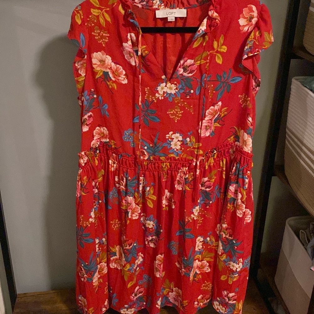 LOFT RED FLORAL DRESS size L